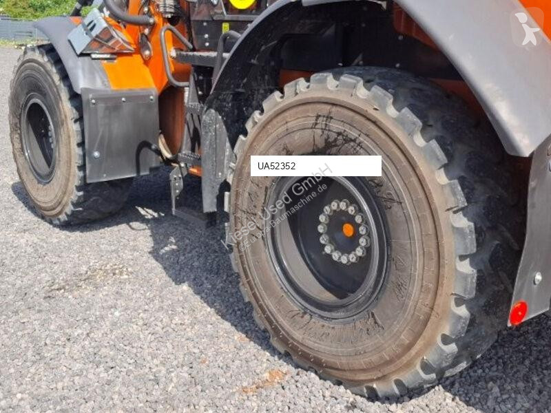 مُحمّلة Hitachi ZW180-7