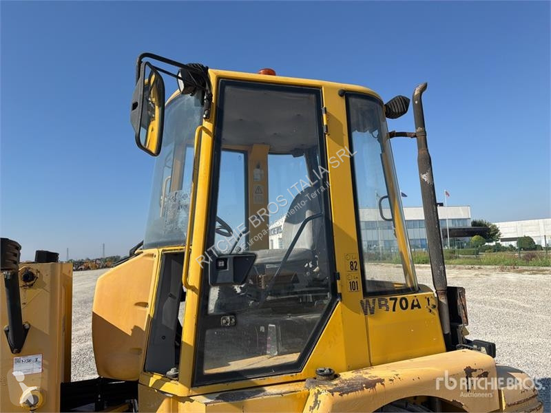 Pala cargadora Komatsu WB70A Wheel Loader