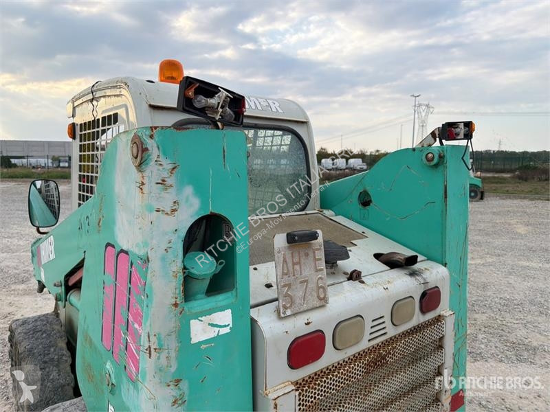 Pala cargadora IHI 2056 Skid Steer Loader