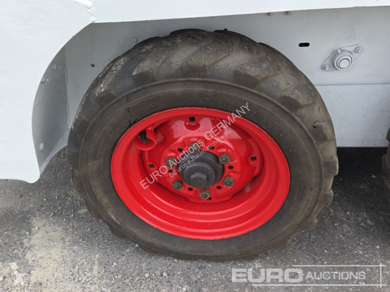 Chargeuse Bobcat 553