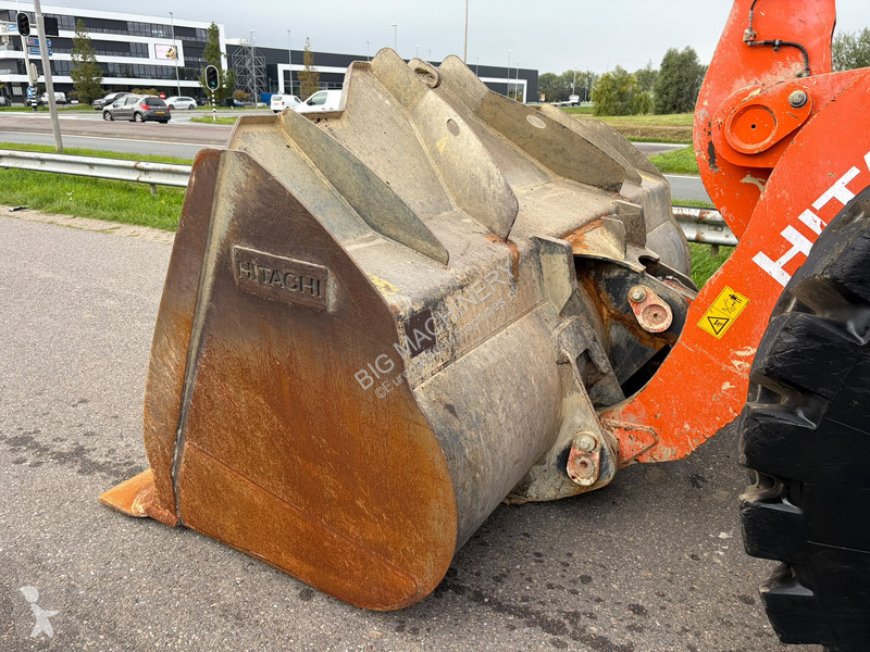 Lastare Hitachi 6