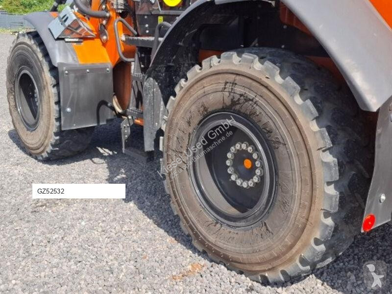 Lastare Hitachi ZW180-7