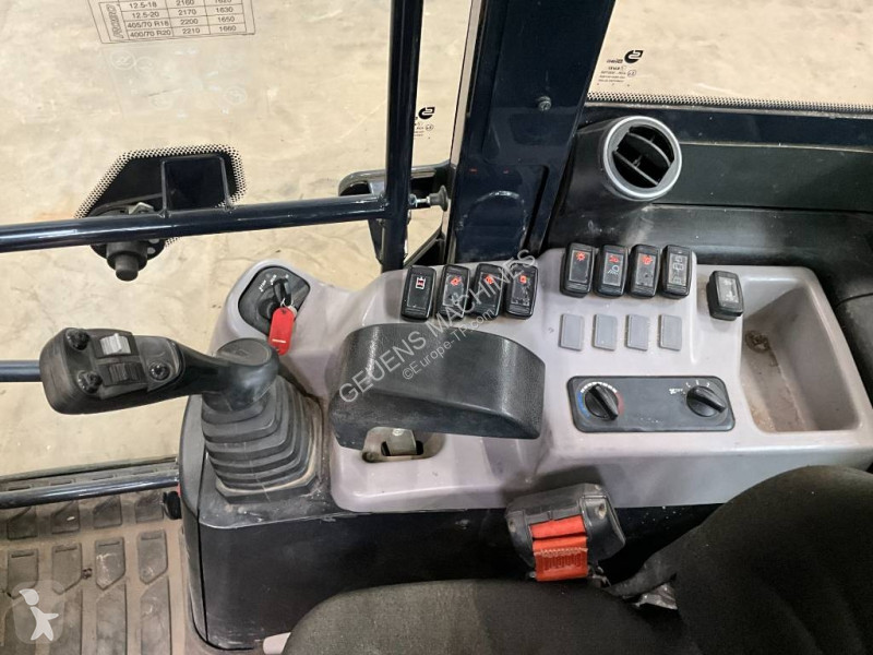 Pala cargadora Kubota R 090