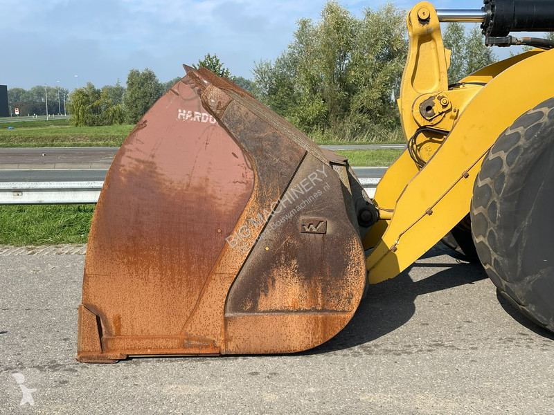 Chargeuse Caterpillar 972M XE