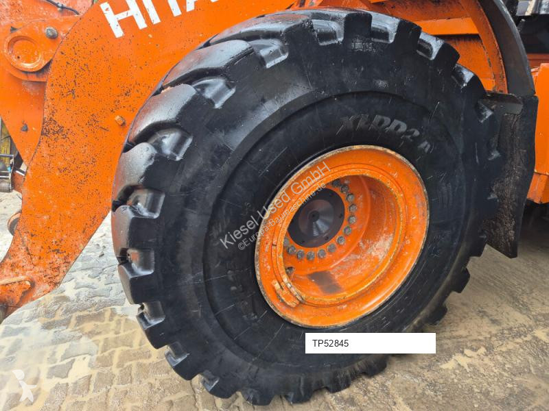 Товарач Hitachi 6