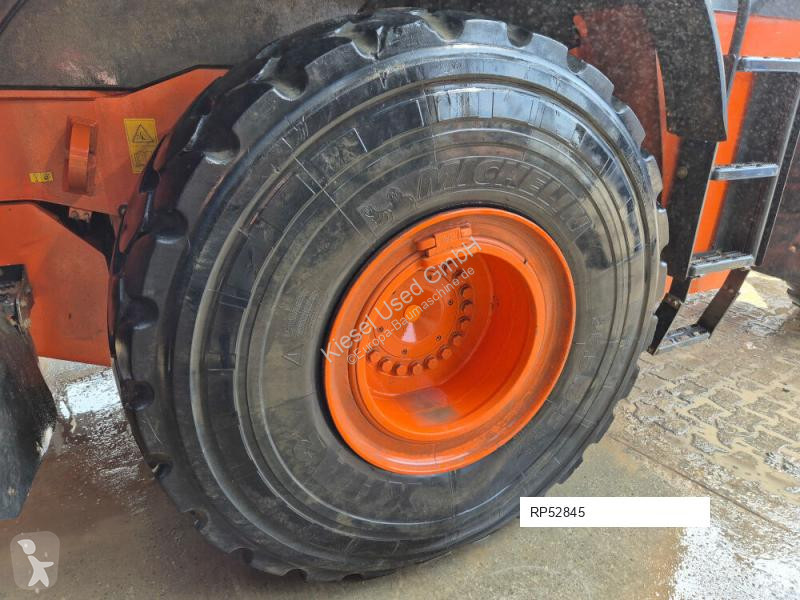 Товарач Hitachi 6