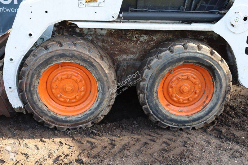 Товарач Bobcat