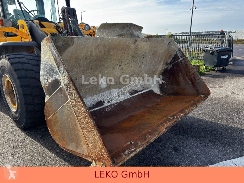 مُحمّلة Volvo 120F 3 Kreise, Schnellwechsler