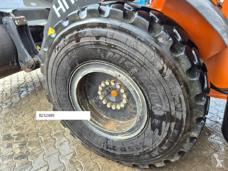 Товарач Hitachi 7