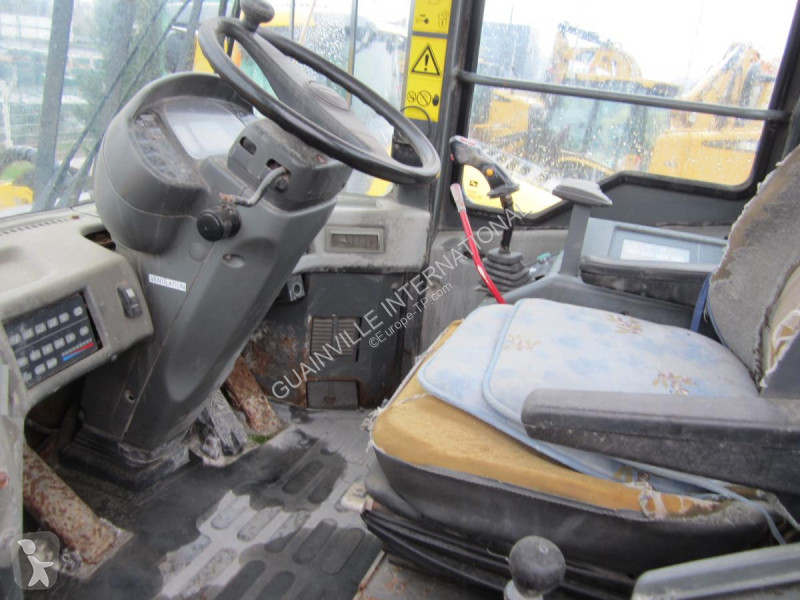 Pala Komatsu WA420-3