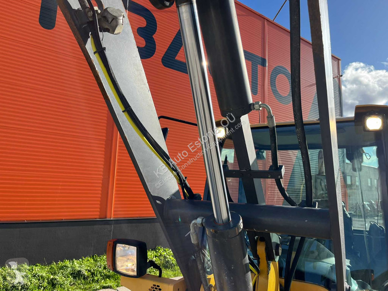 Shovel Volvo L 25 F BUCKET & FORKS