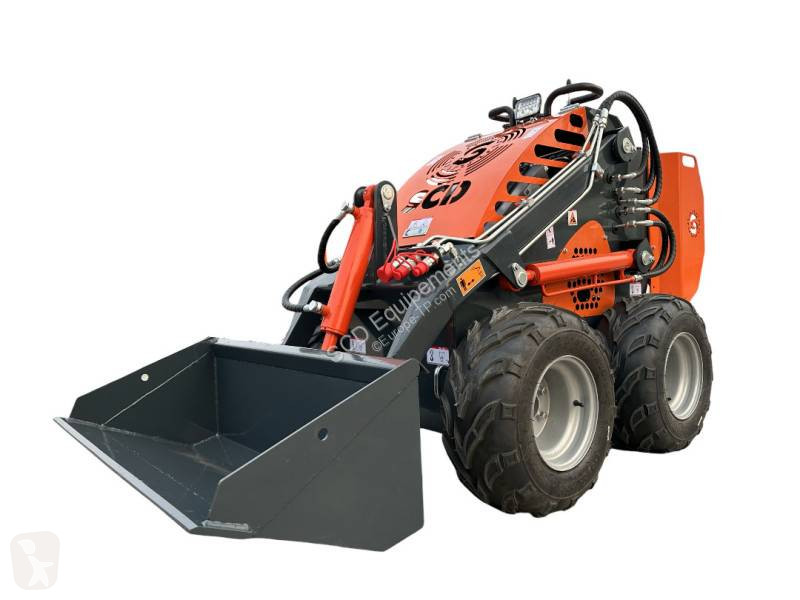 Pala cargadora SCD Equipements RAPTOR 600