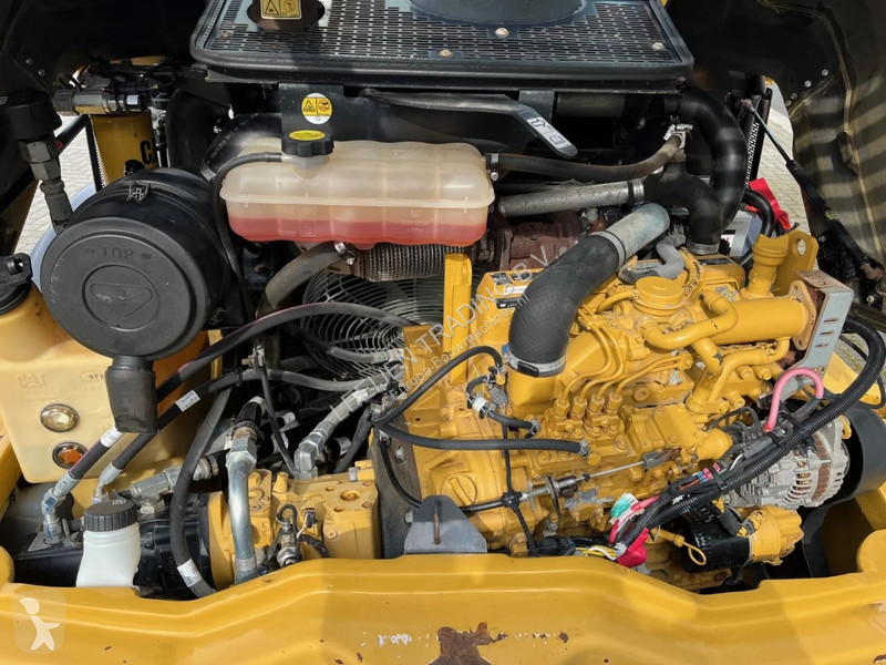 Shovel Caterpillar 906H, 2015 year, Bucket and...