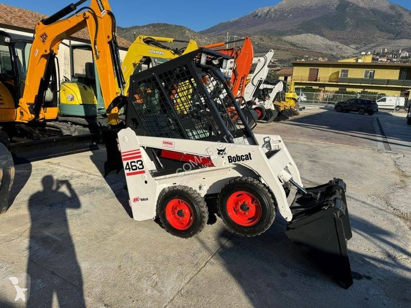 Shovel Bobcat