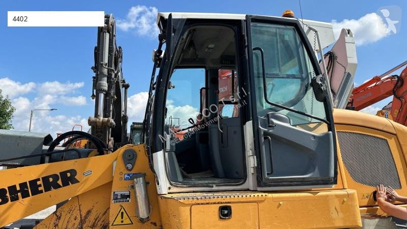 Shovel Liebherr