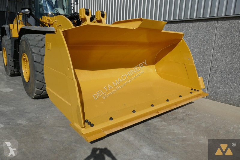 Shovel Caterpillar 980M