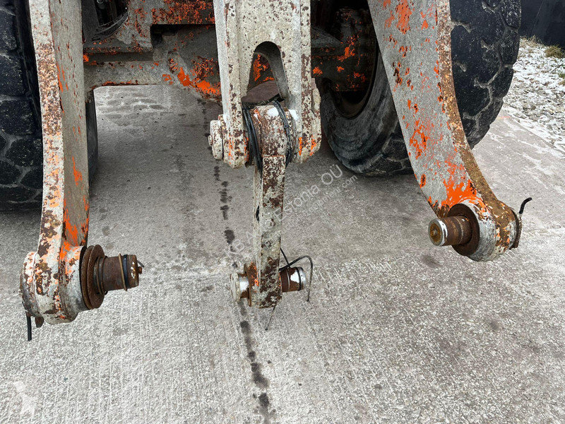 Shovel Doosan 4x4 AC / CENTRAL LUBRICATION