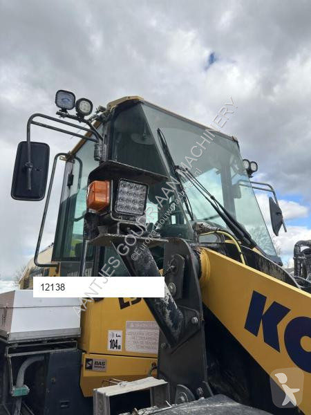 Shovel  Shovel WA270 8 - Gebruikt