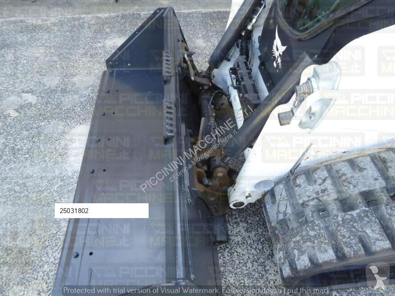 Shovel Bobcat T66 HF