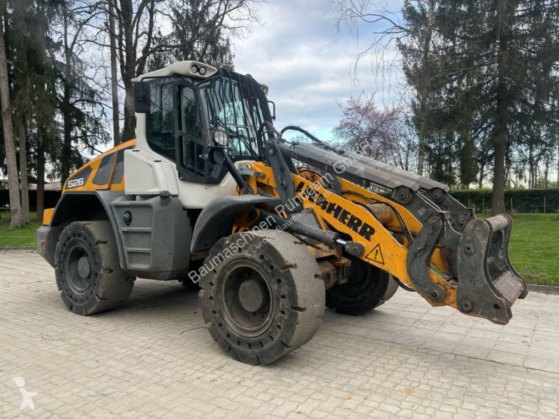 Shovel Liebherr L 526