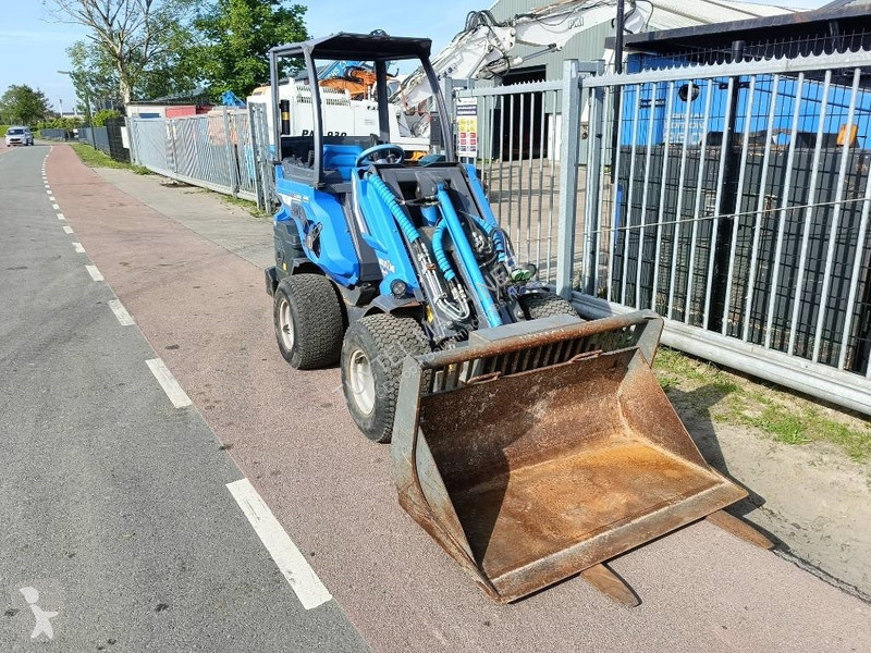 Pala MultiOne 6.3 SD minishovel loader lader...