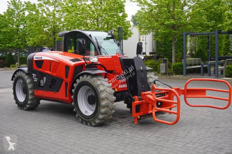 Încărcător telescopic Faresin-Haulotte 730C...