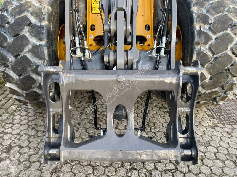 Shovel Volvo L60H 3rd 4 th valve QC BSS CDC...