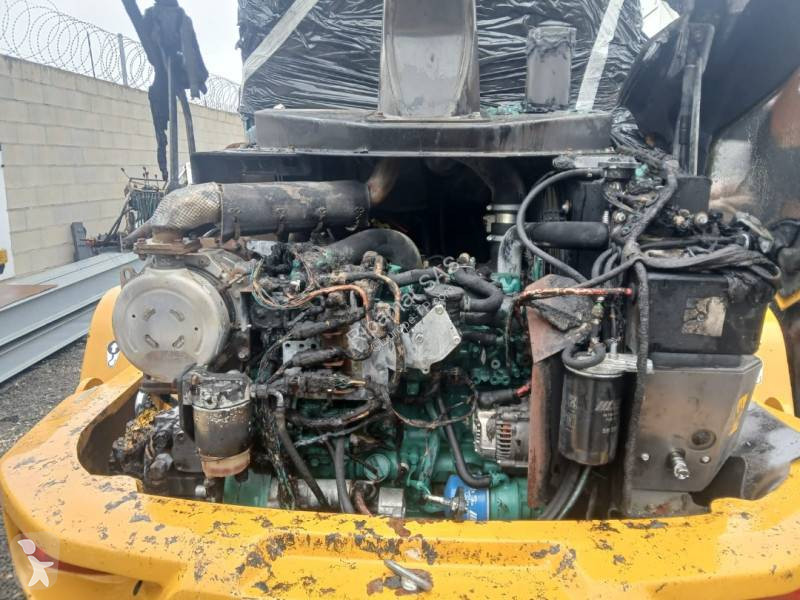 Nakladač Volvo L30G