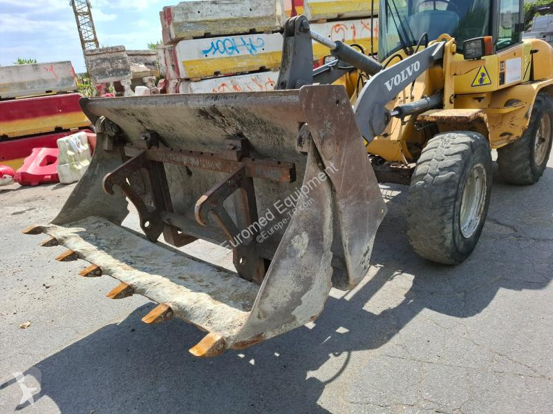 Shovel Volvo