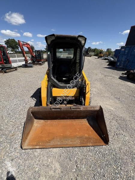 Pá carregadora Bobcat  S450
