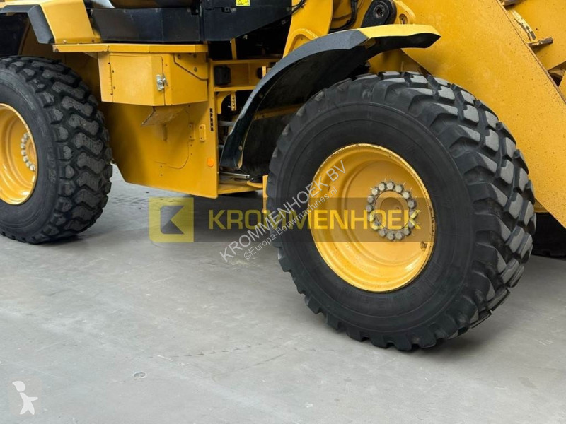 Shovel Caterpillar