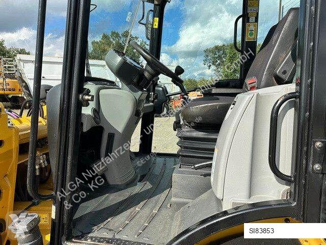 Incarcator Caterpillar 907 M 4x4, 4+1 Schaufel,...