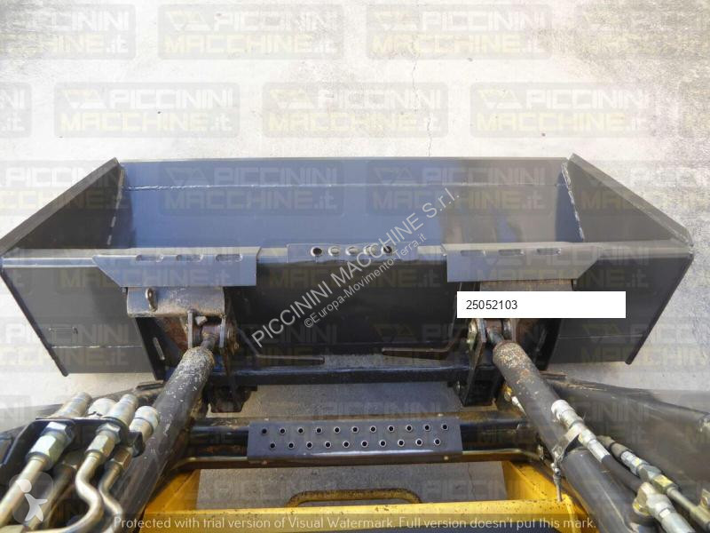 Incarcator New Holland C175