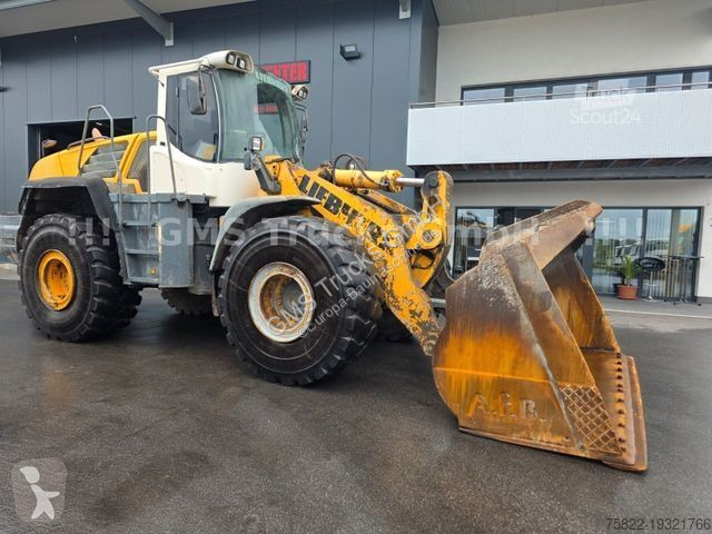 Pá carregadora Liebherr 2+2 / German / Waage /...