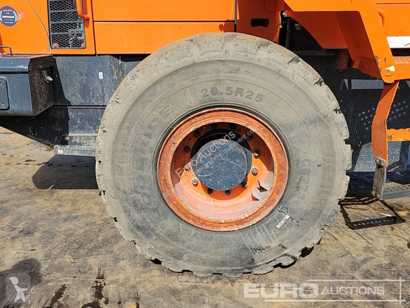 Shovel Doosan DL200TC-5