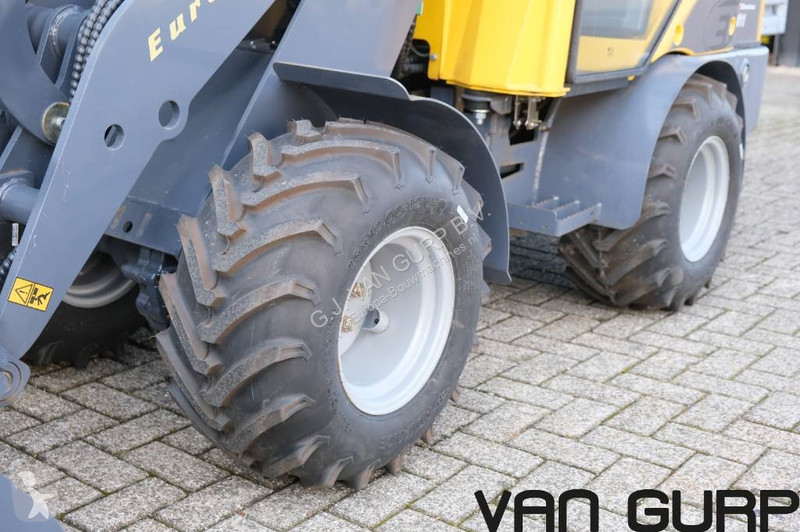 Shovel Eurotrac W11- MC (255)