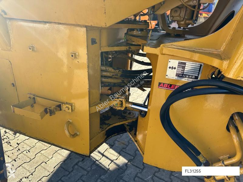مُحمّلة Komatsu WA 200