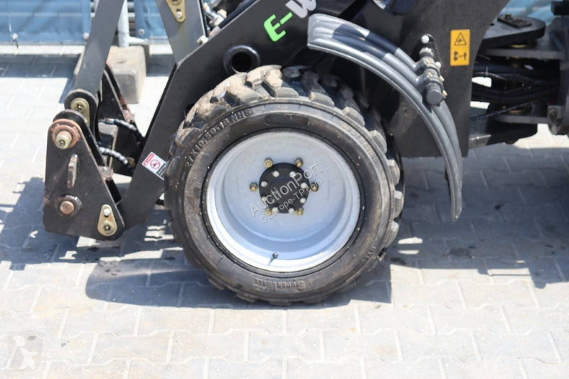 Shovel Aolite 606