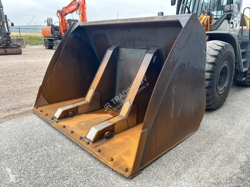 Læssemaskine Liebherr (Comes with High-tip -...