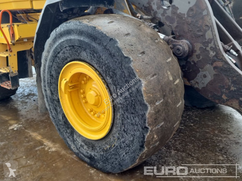 Nakladač Volvo L110H