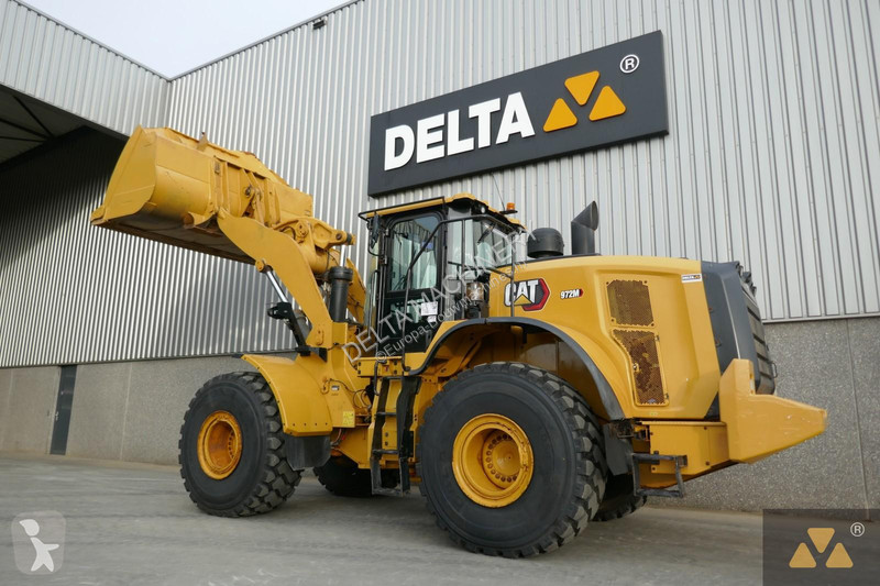 Nakladač Caterpillar 972M