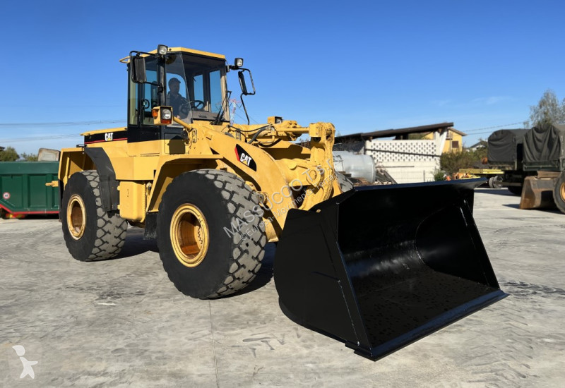 مُحمّلة Caterpillar F2H