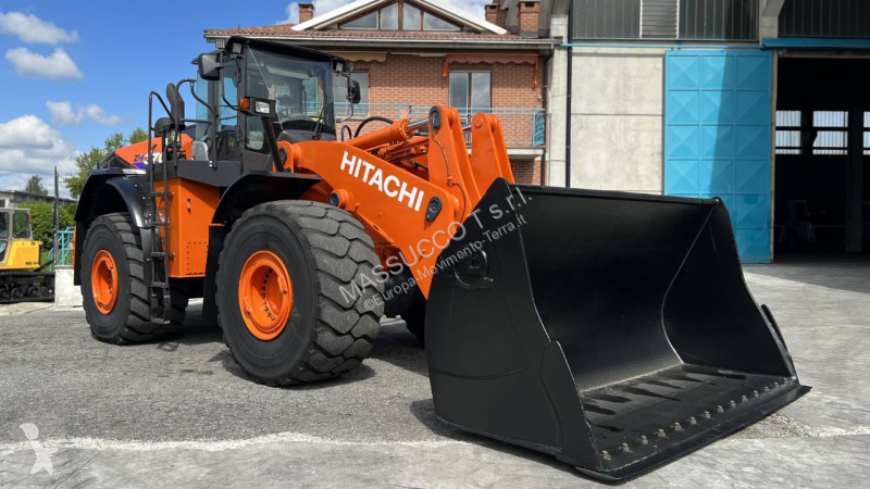 Ładowarka Hitachi 6