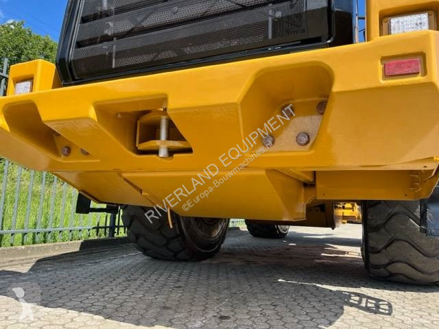 Nakladač Caterpillar 980 demo 2022 with only...