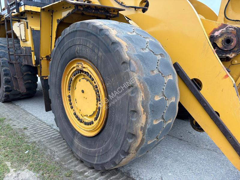 Nakladač Caterpillar 988K