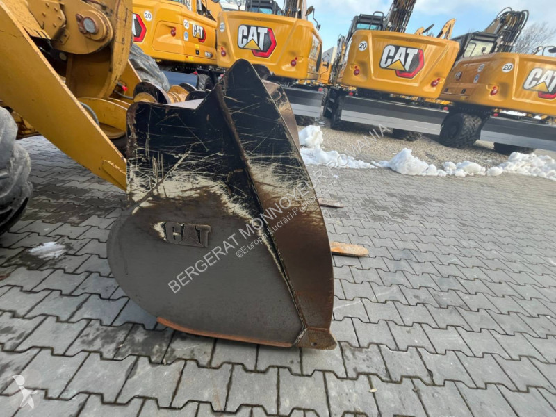 Incarcator Caterpillar 918M