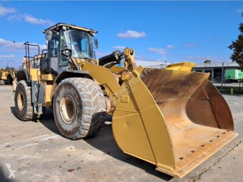 Pá carregadora Caterpillar 972M
