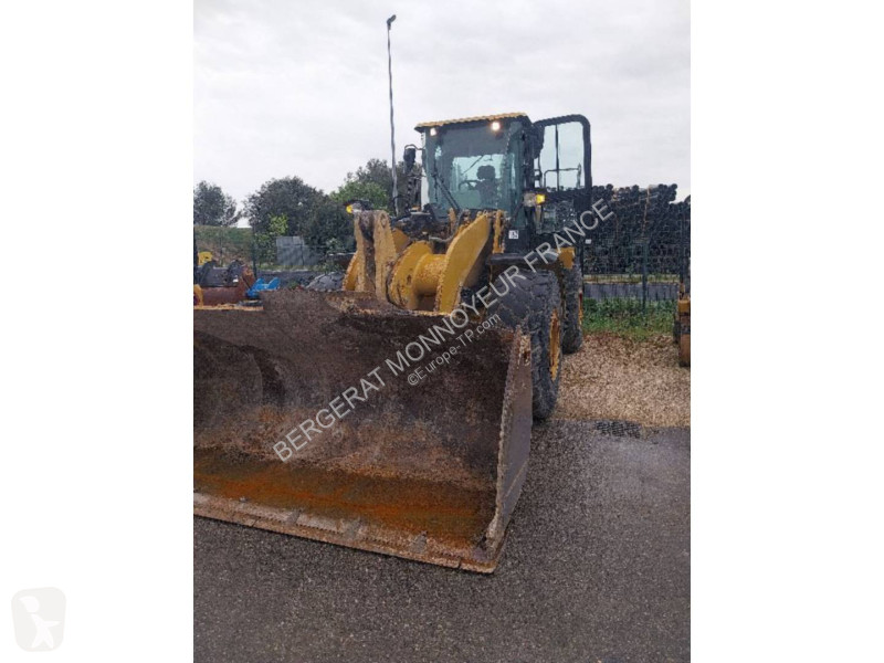 Nakladač Caterpillar 950GC