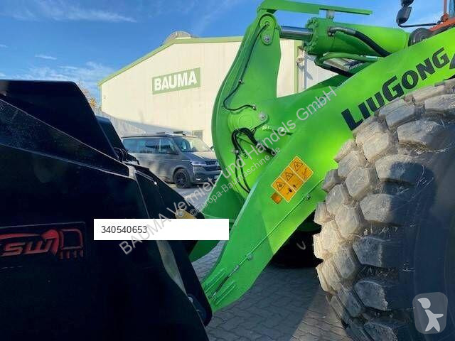 Фронтальный погрузчик LiuGong HE...