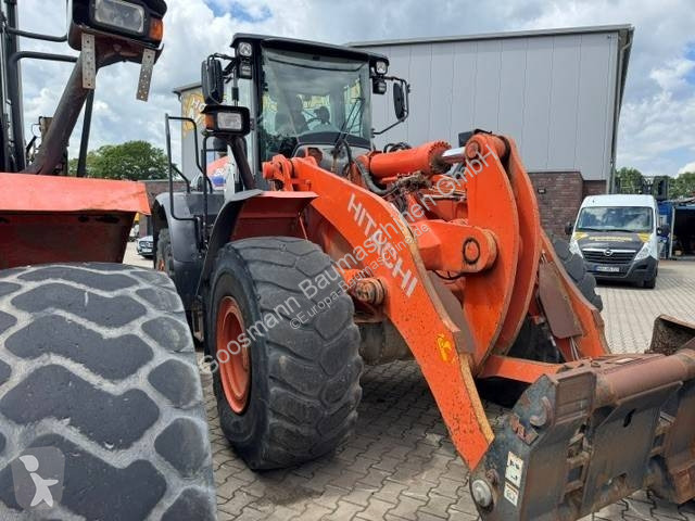 Nakladač Hitachi ZW  250-6
